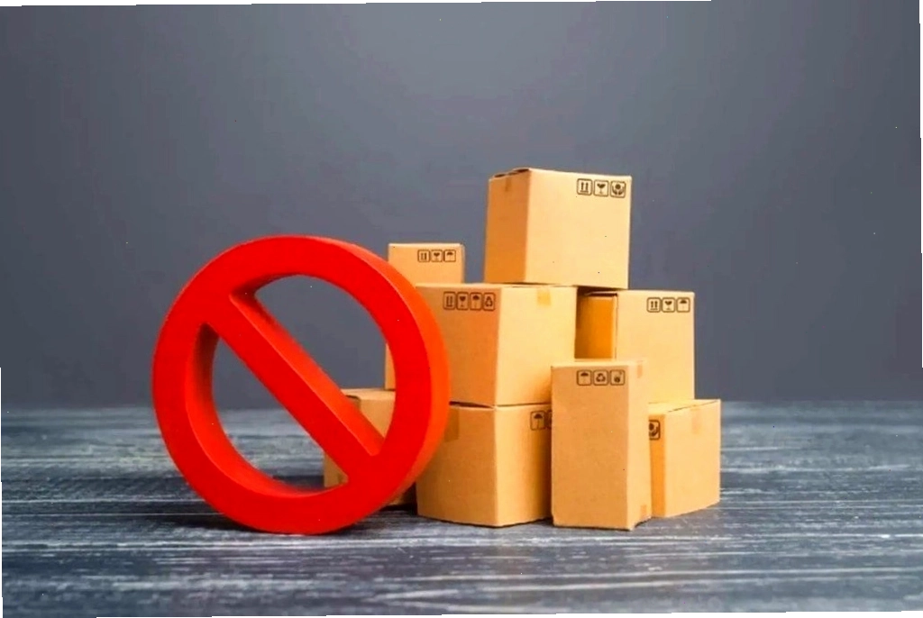 Bạn cần nắm rõ hàng hóa không được phép gửi sang Mỹ để tránh bị hoàn hàng.