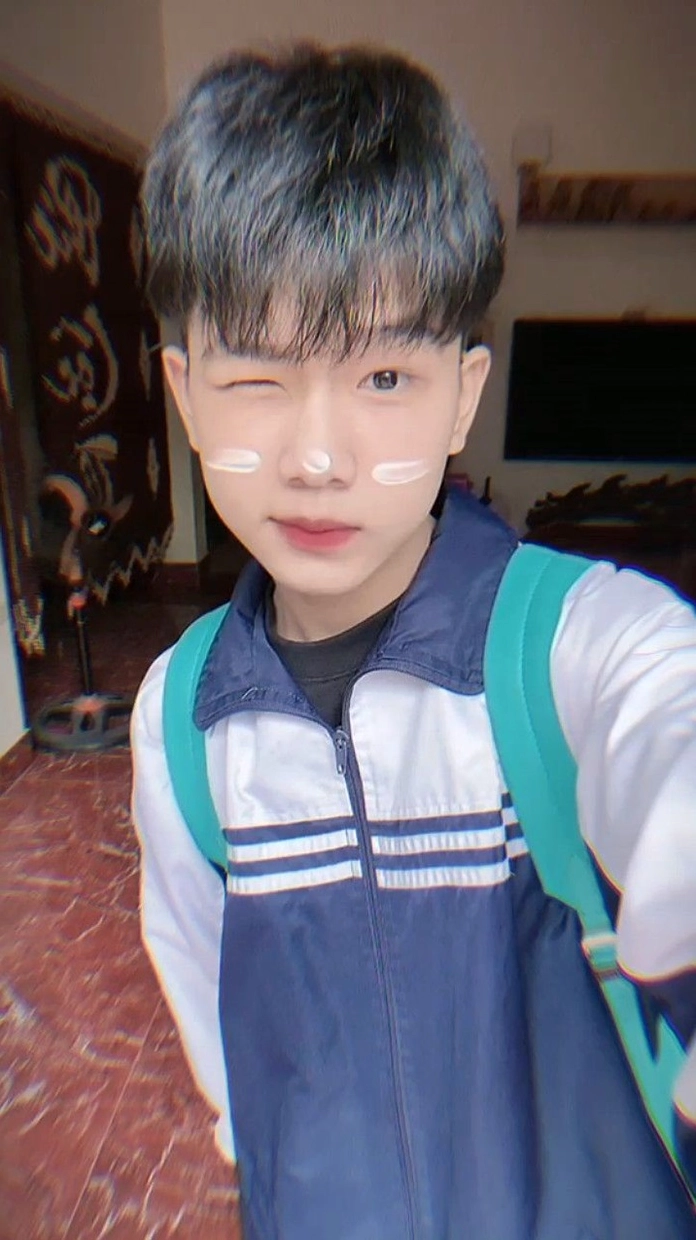 Bộ Sưu Tập Ảnh Trai Đẹp 2k9: Nhan Sắc Gây Thương Nhớ 2026