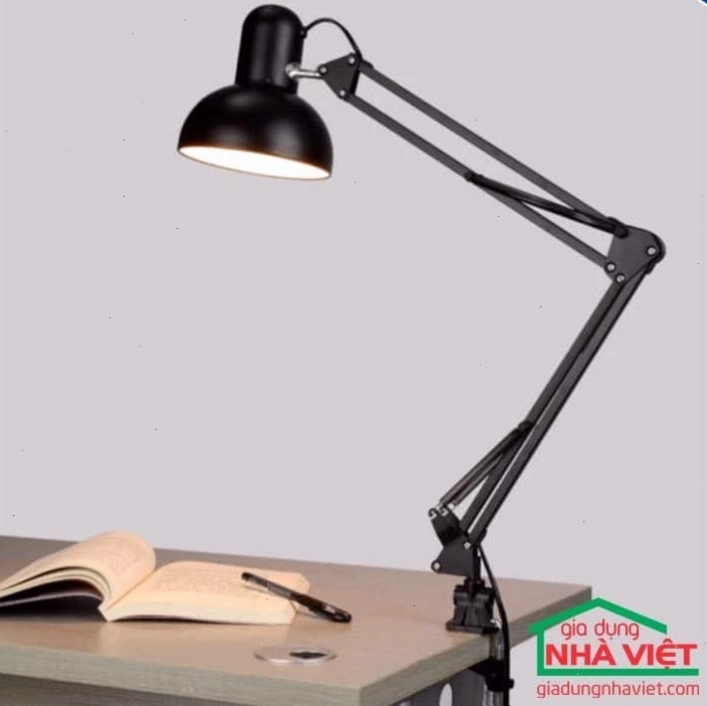 Bố trí đèn bàn học hợp lý để bảo vệ mắt