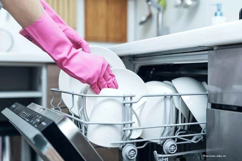 Cách sắp xếp bát đĩa vào máy rửa bát khoa học để đạt hiệu quả làm sạch tốt nhất