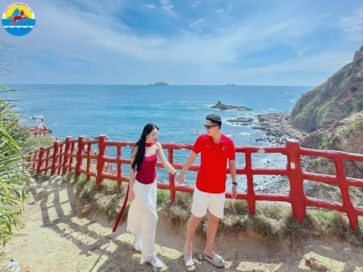 Cầu gỗ Hòn Khô Quy Nhơn - điểm check-in hấp dẫn