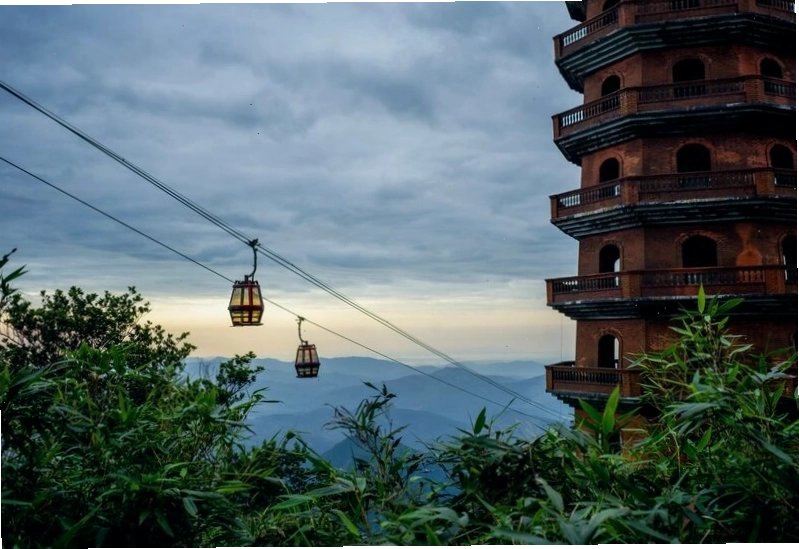 Chùa Hoa Yên với kiến trúc cổ kính
