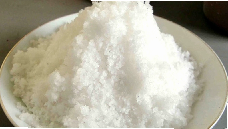 Đặt bát muối trong nhà
