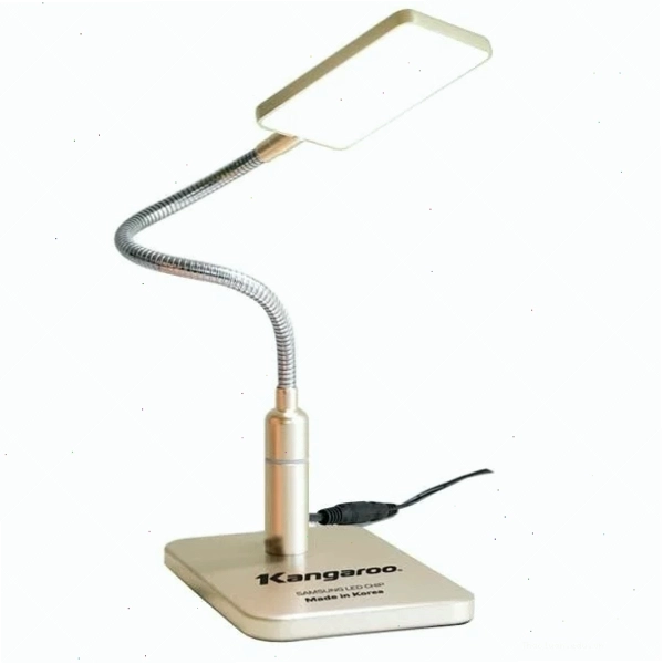 Đèn học chống cận Kangaroo cho học sinh