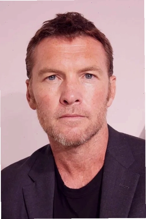 Diễn viên Sam Worthington trong Avatar 2