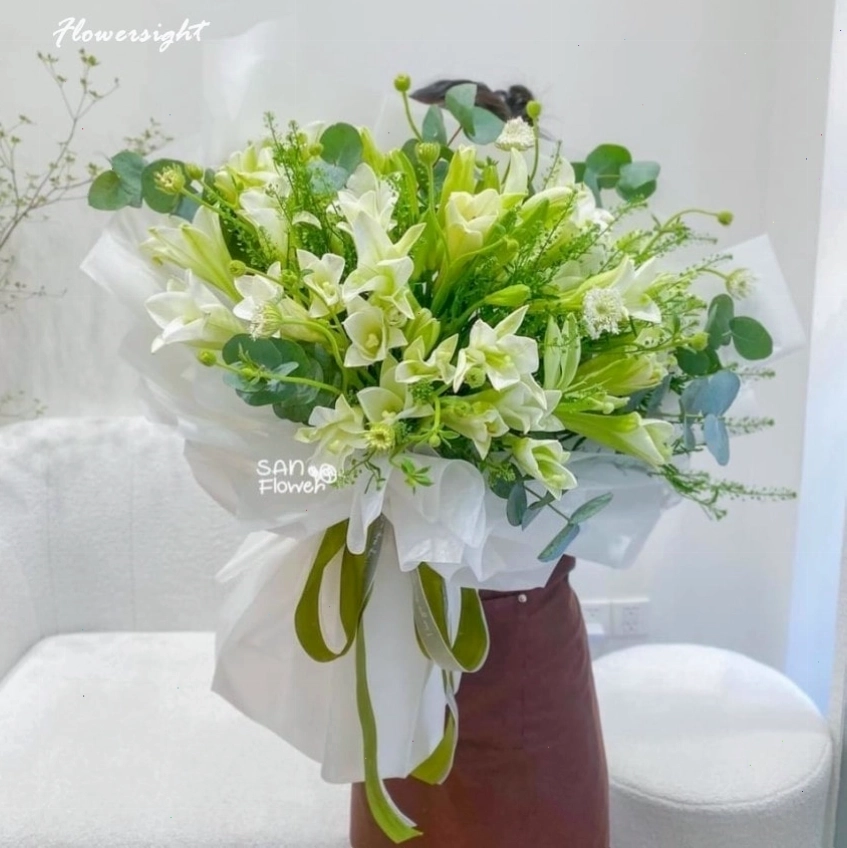 Đóa hoa ly trắng sang trọng và ý nghĩa