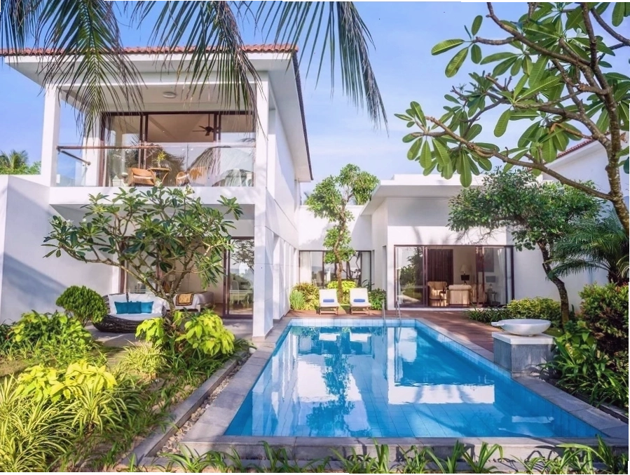 Gỏi cá trích món ăn đặc sản Phú Quốc