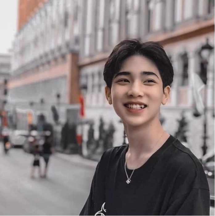 Hình ảnh trai 14 tuổi đẹp với phong cách gần gũi