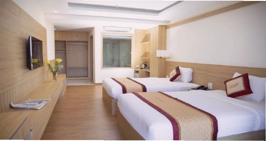 Khách sạn Luxe Quảng Bình với kiến trúc sang trọng nhìn ra biển