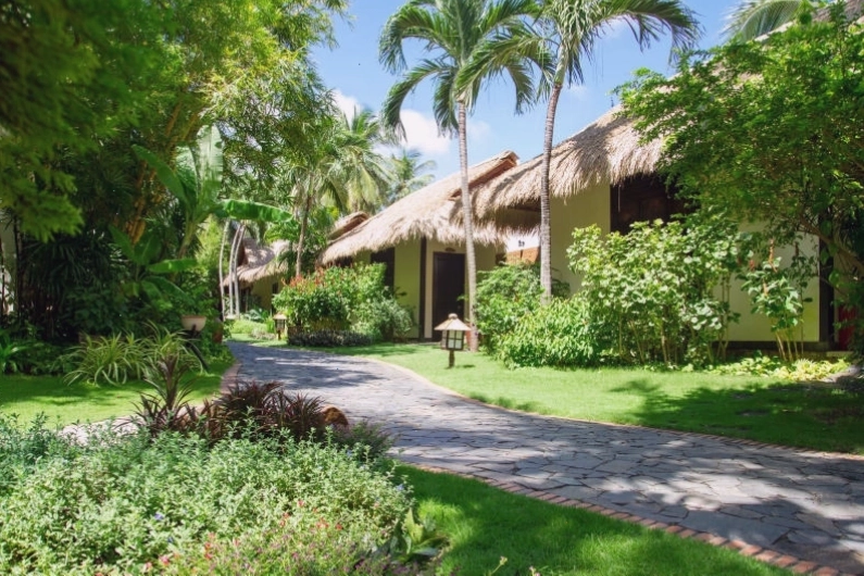 Không gian xanh mát tại Anantara Mui Ne Resort