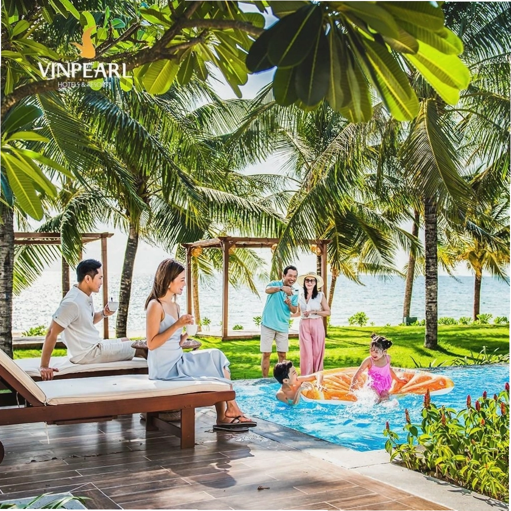 Khu vui chơi dưới nước cho trẻ em gần biển Mỹ Khê