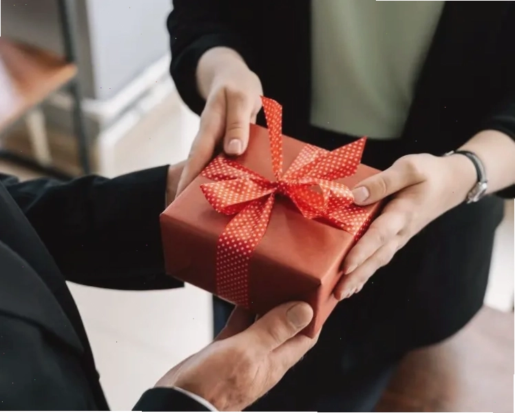 Lời chúc 20/10 ý nghĩa cho mẹ thể hiện tình yêu thương sâu sắc