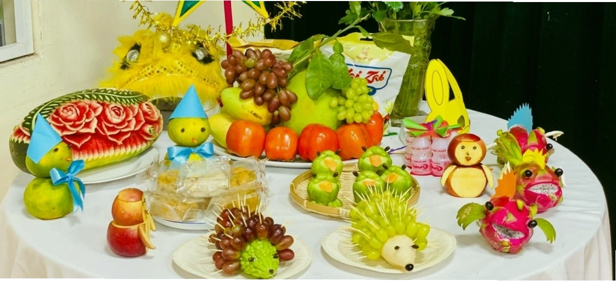 Mâm ngũ quả Trung thu thể hiện ước mong về sự đủ đầy