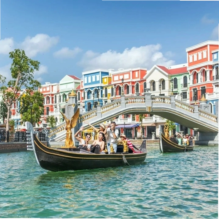 Máy bay hạ cánh tại sân bay Phú Quốc