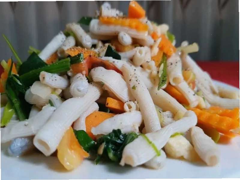 Món sá sùng tươi ngon, đặc sản của đảo Quan Lạn