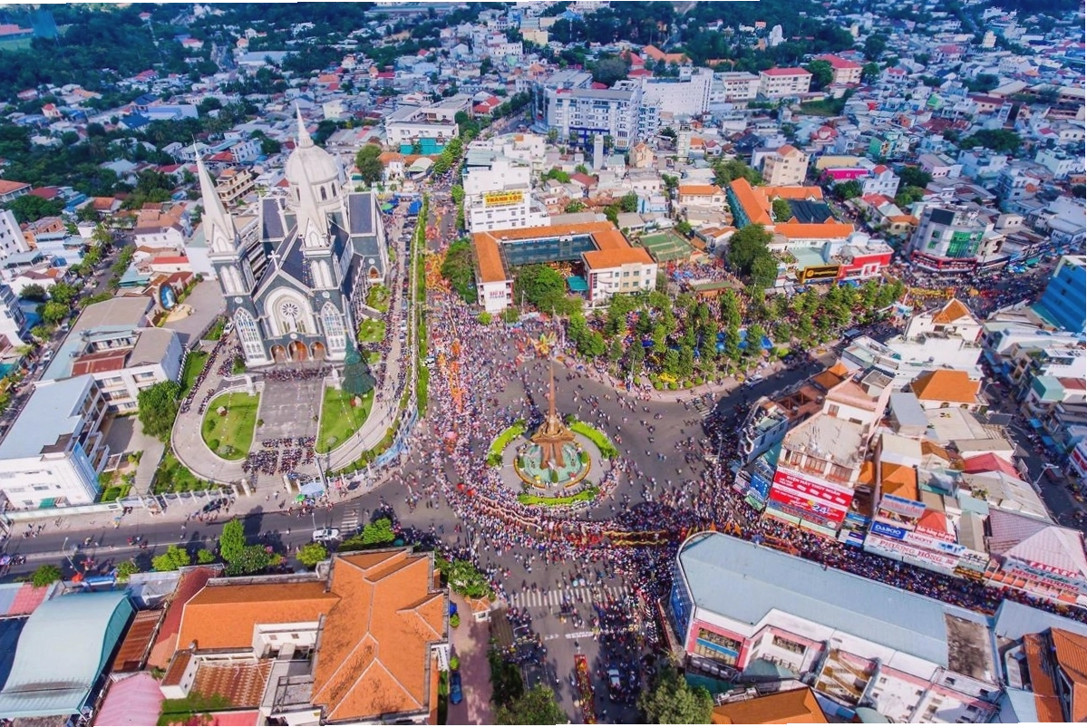 Người dân tra cứu bản đồ quy hoạch Bình Dương qua cổng thông tin
