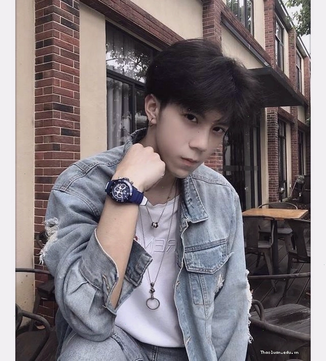 Nụ cười tỏa nắng của chàng trai Việt Nam