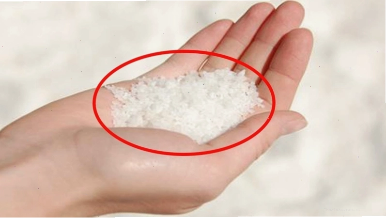 Nước muối hấp thu năng lượng tiêu cực
