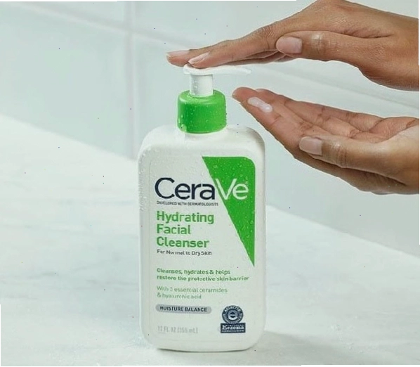 Sữa rửa mặt Cerave xanh lá có hai dung tích phổ biến