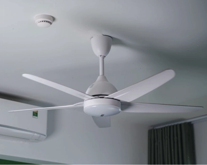 Tầm quan trọng của chất liệu cấu tạo nên quạt trần về độ bền và thẩm mỹ