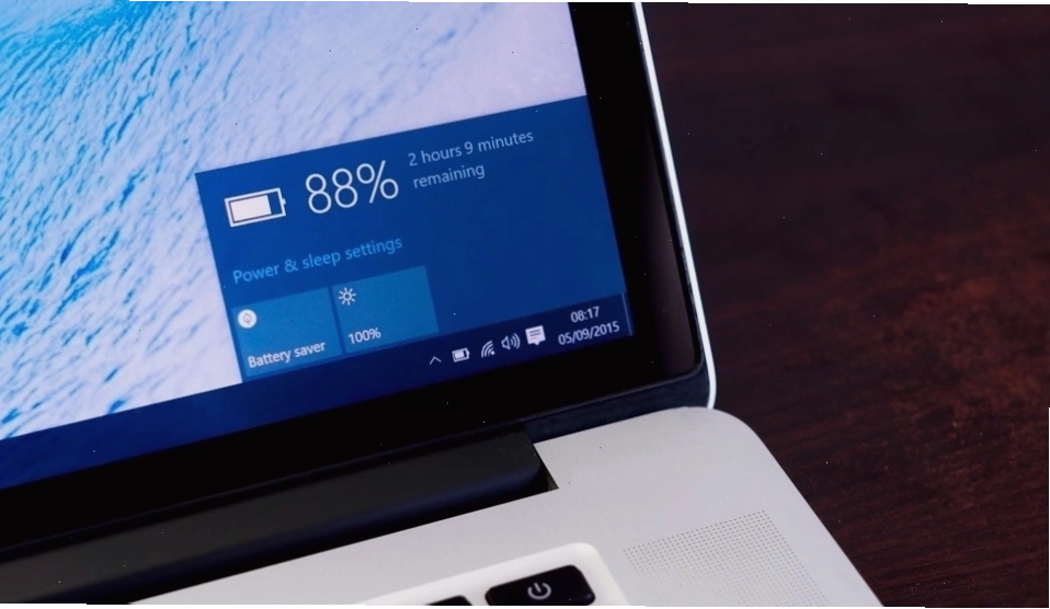 Thời lượng pin dài giúp sinh viên yên tâm sử dụng laptop cả ngày