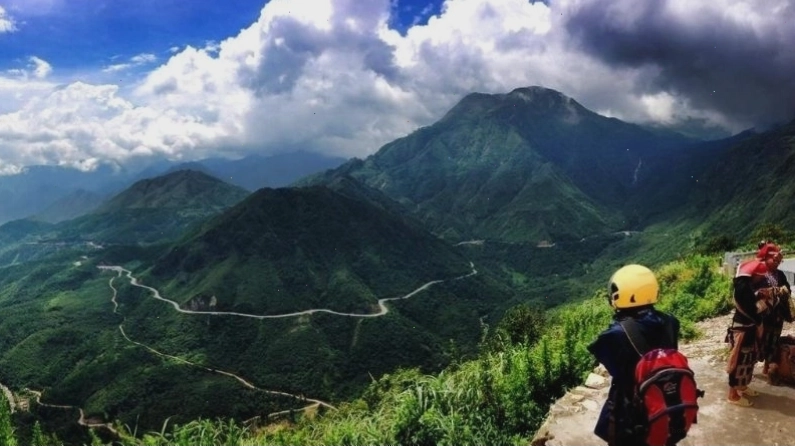 Thuê xe máy khám phá Sapa