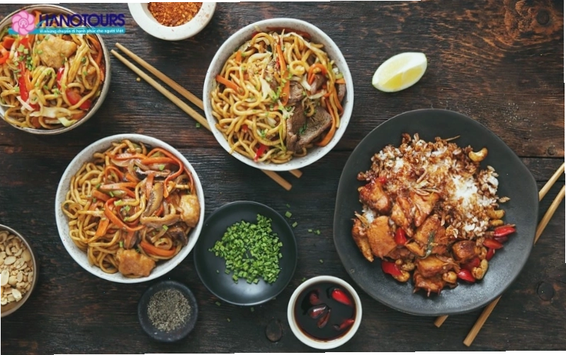 Thưởng thức ẩm thực Trung Quốc