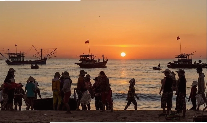 Toàn cảnh Biển Bình Minh Quảng Nam