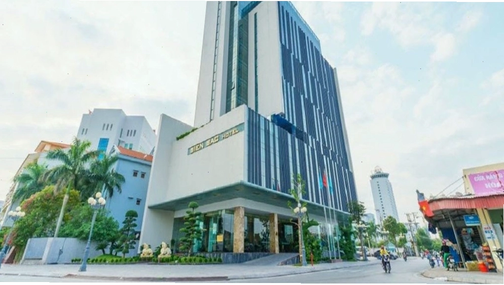 Toàn cảnh Khách sạn Biển Bắc Móng Cái nhìn từ xa