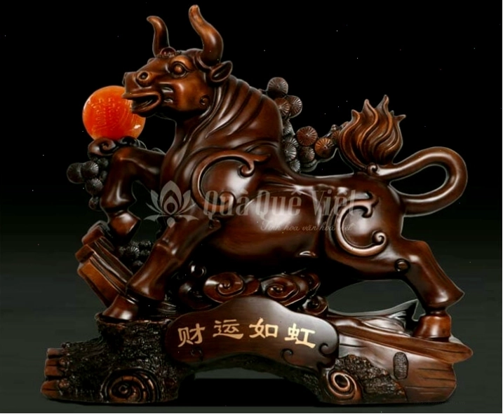 Trâu phong thủy tượng trưng cho sự kiên trì và thành công bền vững