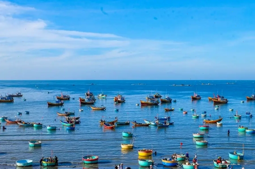 Vẻ đẹp yên bình của bãi biển Cồn Nổi