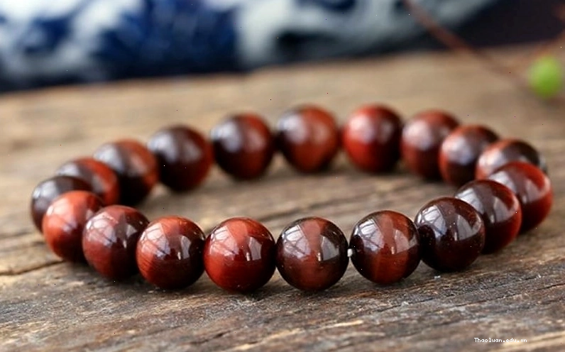 Vòng tay đá Mắt Hổ Đỏ Nâu tăng cường ý chí