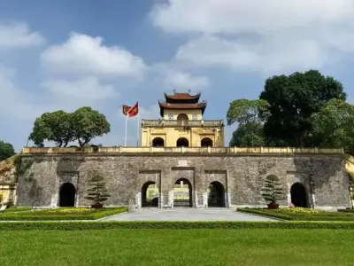 Tìm hiểu Hoàng Thành Thăng Long