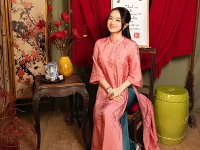 Loạt ảnh Kaity Nguyễn khoe nhan sắc gây bão mạng xã hội