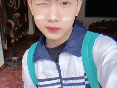 Bộ Sưu Tập Ảnh Trai Đẹp 2k9: Nhan Sắc Gây Thương Nhớ 2026