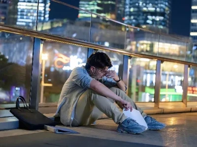 Khám phá thế giới ảnh chàng trai buồn cô đơn và đầy tâm trạng
