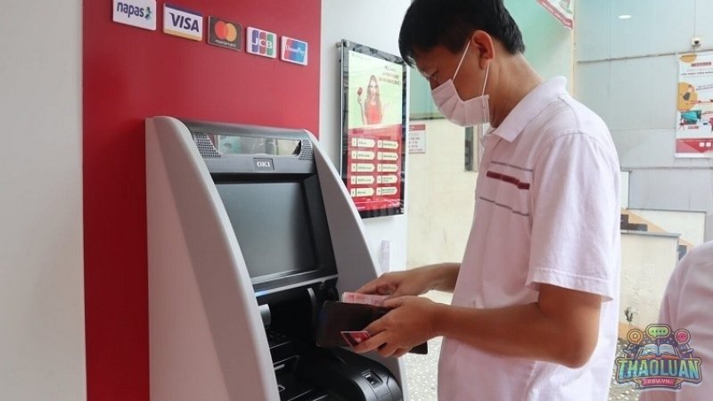 Hướng dẫn rút tiền ATM Agribank